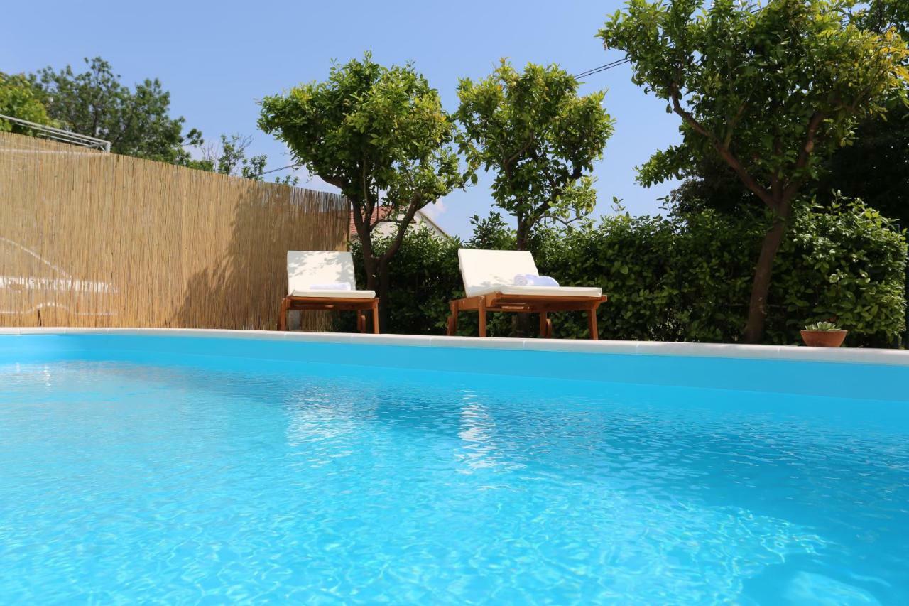 Villa Roso Kastela Luaran gambar