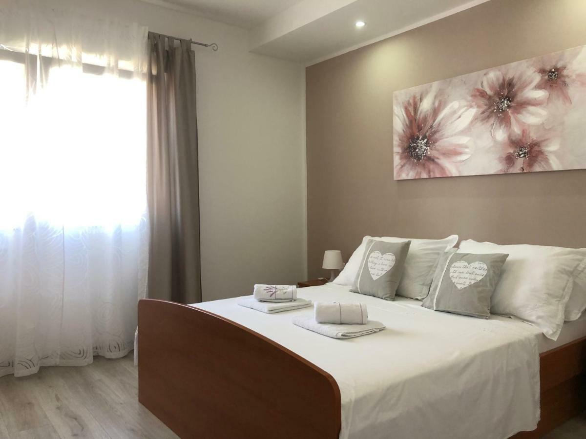 Villa Roso Kastela Luaran gambar